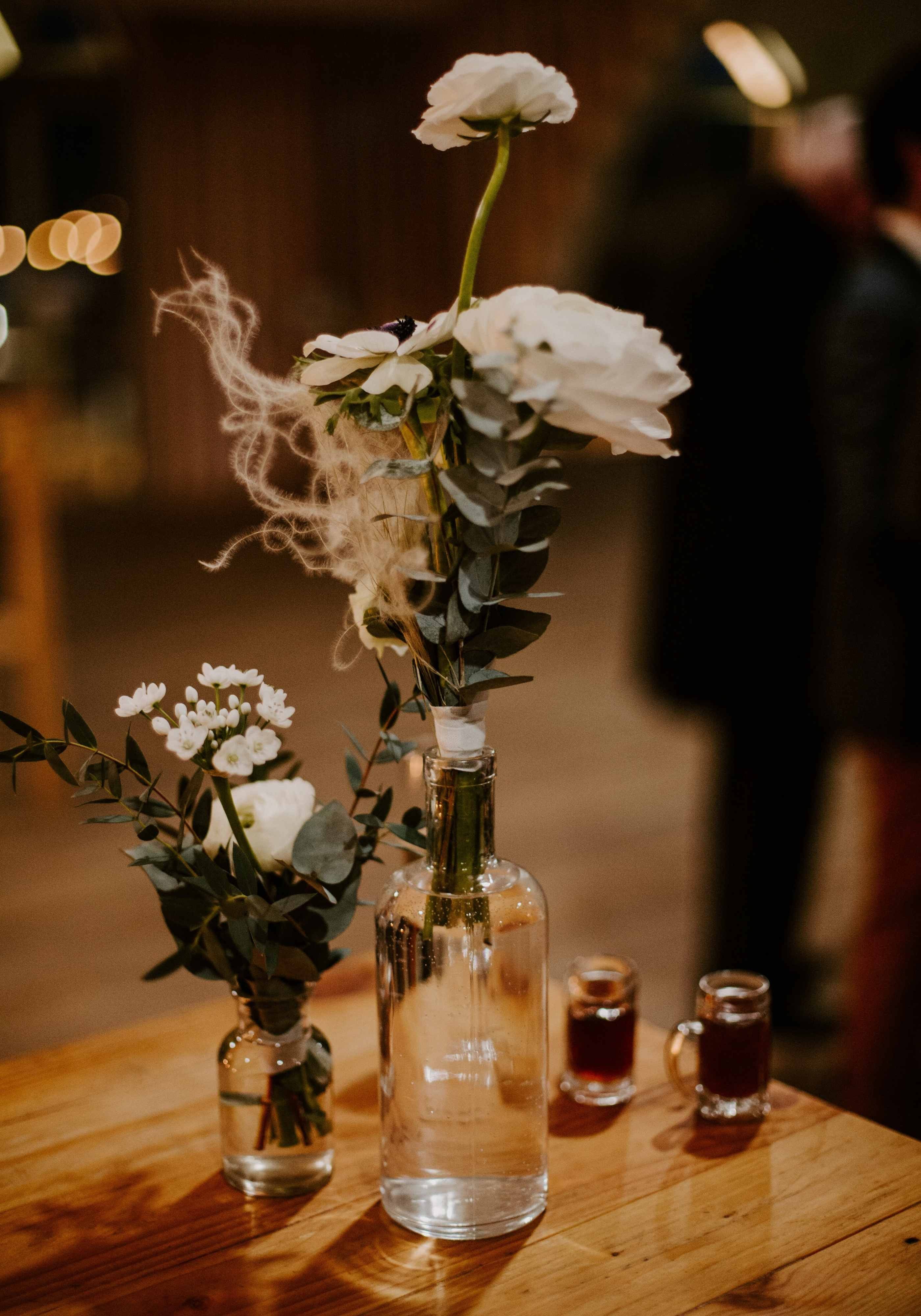 Domaine des Planches Mathieu Marangoni Winter Wedding