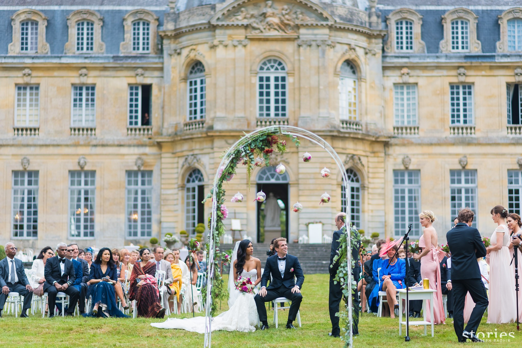 Domaine de Champlâtreux Stories by Joseph Radhik