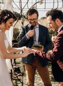 Officiant ceremonie laique mariage